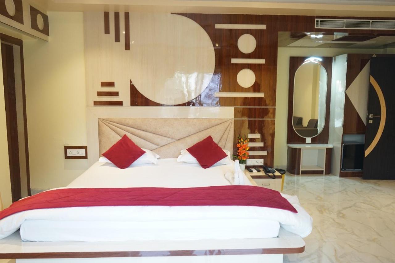Hotel Mannat International ディガ エクステリア 写真