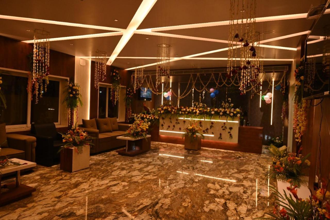 Hotel Mannat International ディガ エクステリア 写真